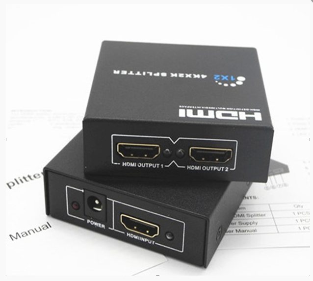 Commutateur HDMI Splitter 2 Port 1x2 avec 2 Switcher Soutien HDTV 1080 P - (liq)